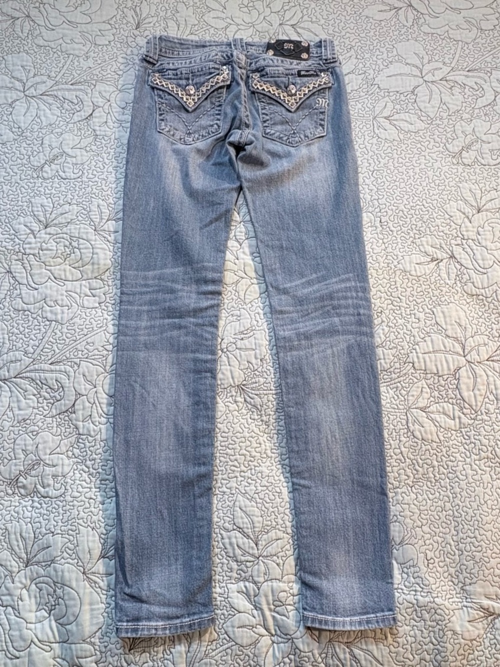 Miss Me Skinny Jeans Studded Flap Pocket Mid Rise Stretch Denim Size 27💛